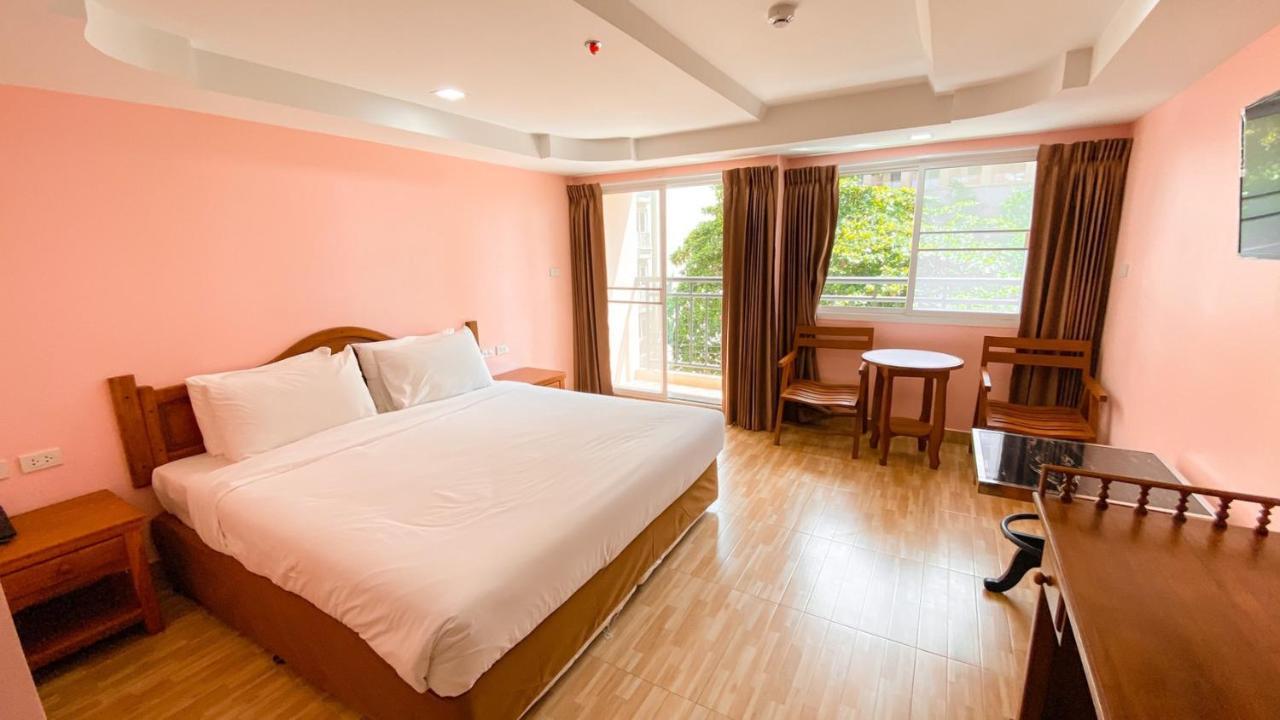 A.A. Pattaya Golden Beach Hotel Exterior foto